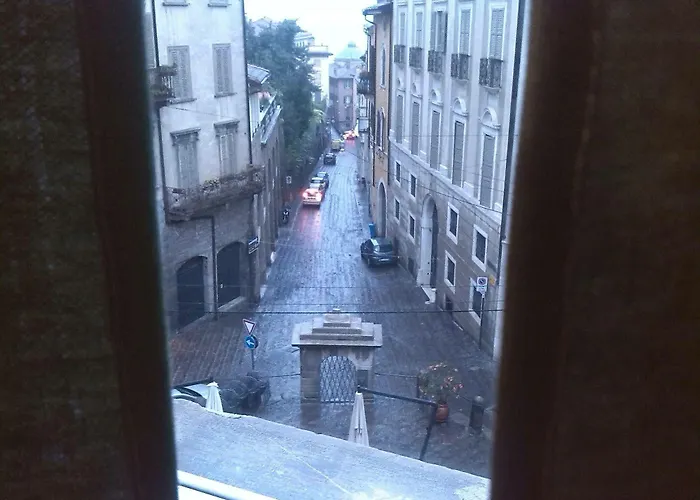Uptown B'n'b Μπέργκαμο